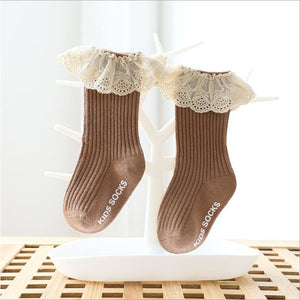 Ruffle Eyelet Socks