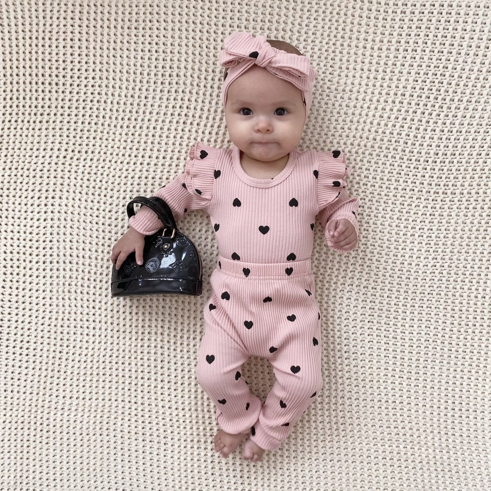 Heart Flutter Sleeve Set